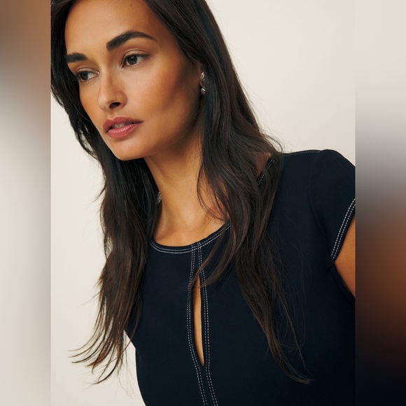 Reformation Carson Knit Dress in Navy - Picture 3 of 6